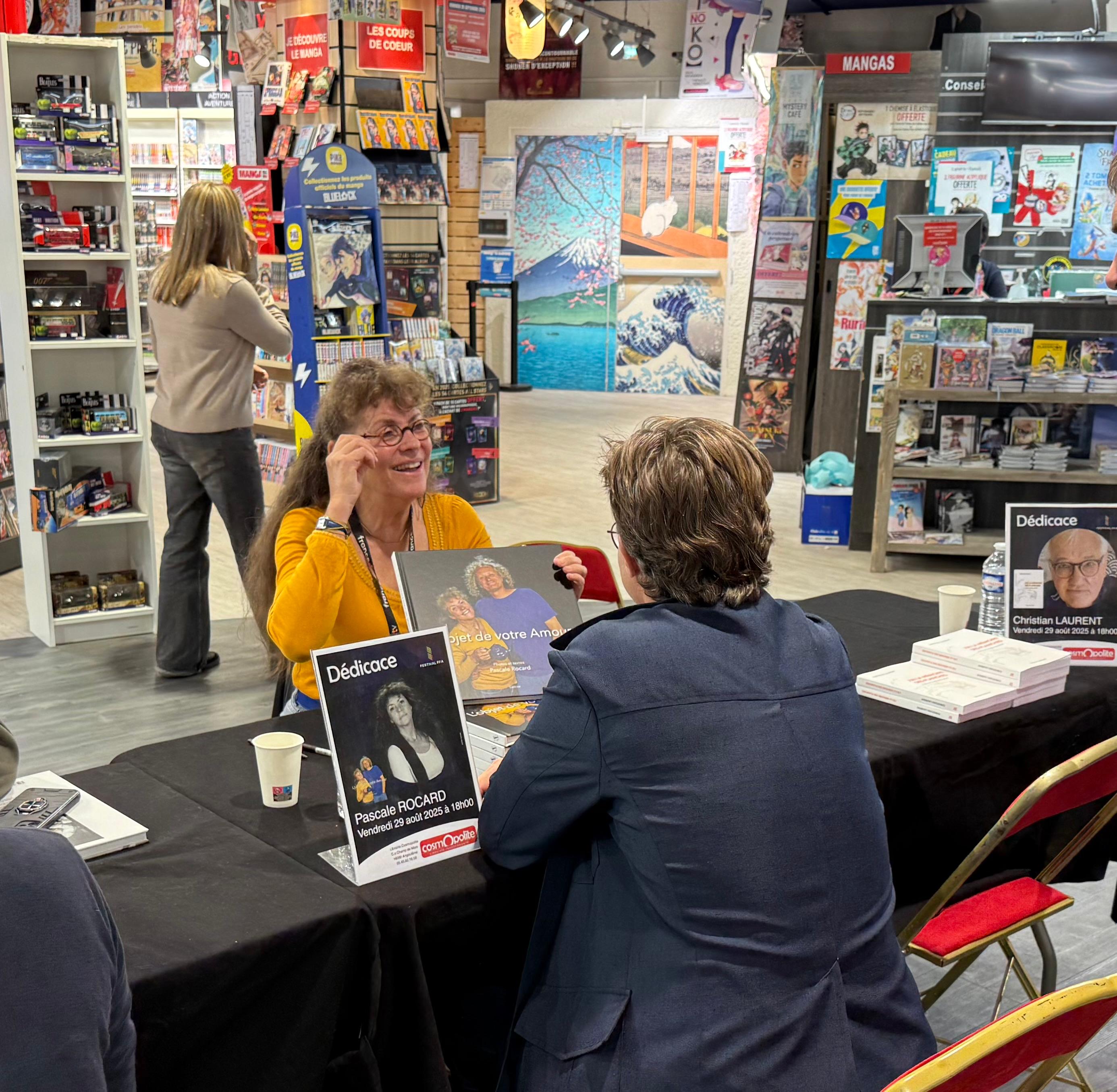 2025-29-08-Objet de votre Amour-dédicace Librairie D'Angoulême au FFA